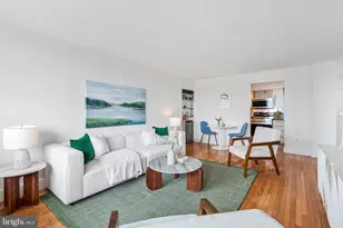 1325 18th St NW, Washington, DC 20036 - Photo 1