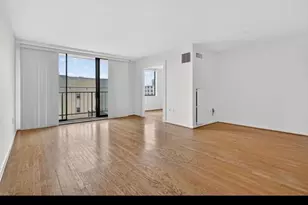 2555 Pennsylvania Ave NW, Washington, DC 20037 - Photo 1