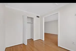 2555 Pennsylvania Ave NW, Washington, DC 20037 - Photo 9