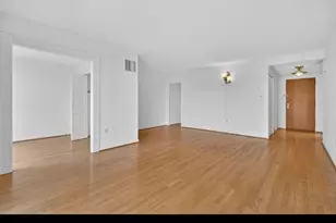 2555 Pennsylvania Ave NW, Washington, DC 20037 - Photo 3