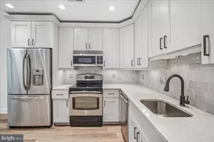 1317 Harvard St NW, Washington, DC 20009 - Photo 7