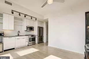 70 N Street SE, Washington, DC 20003 - Photo 9