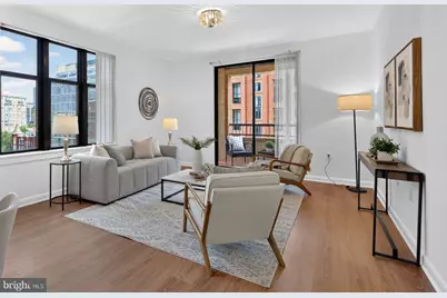400 Massachusetts Avenue NW #711, Washington, DC 20001 - Photo 1