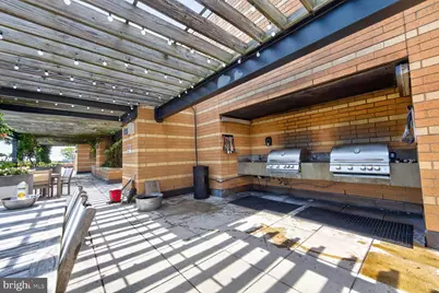 400 Massachusetts Avenue NW #711, Washington, DC 20001 - Photo 21