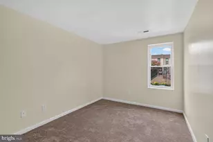 2747 31st Pl NE, Washington, DC 20018 - Photo 11