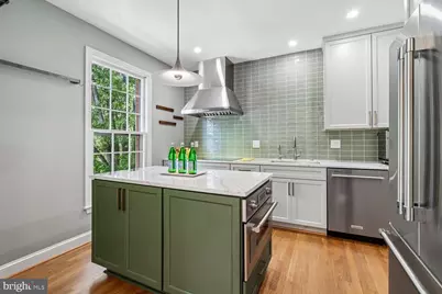5305 Sherier Place NW, Washington, DC 20016 - Photo 17