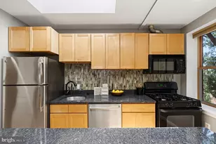 70 Rhode Island Ave NW, Washington, DC 20001 - Photo 13