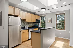 70 Rhode Island Ave NW, Washington, DC 20001 - Photo 11