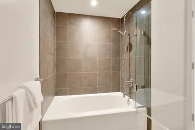1025 1st Street SE #406, Washington, DC 20003 - Photo 17