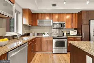 1025 1st St SE, Washington, DC 20003 - Photo 11