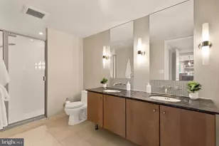 1025 1st St SE, Washington, DC 20003 - Photo 21