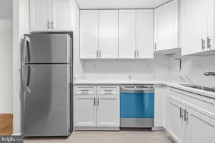 700 7th Street SW, Washington, DC 20024 - Photo 11