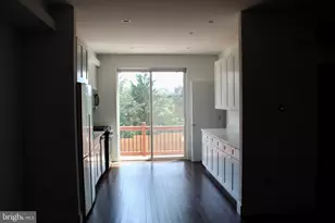 5105 E SE, Washington, DC 20019 - Photo 11