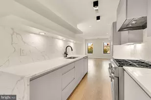 330 16th St SE, Washington, DC 20003 - Photo 5