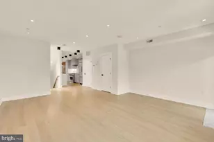 330 16th St SE, Washington, DC 20003 - Photo 13