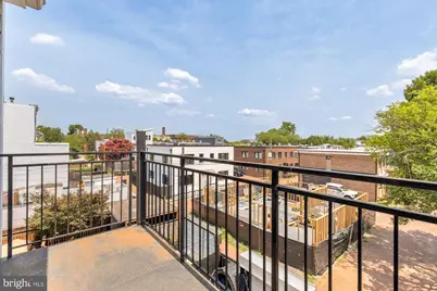 330 16th Street SE #2, Washington, DC 20003 - Photo 25