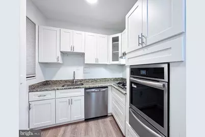 2201 L Street NW #T1, Washington, DC 20037 - Photo 11