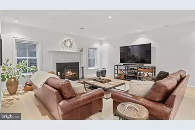 4410 Meadow Road NW, Washington, DC 20007 - Photo 25