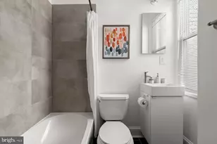 804 New Hampshire Ave NW, Washington, DC 20037 - Photo 13