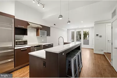 426 M Street NW #D, Washington, DC 20001 - Photo 11