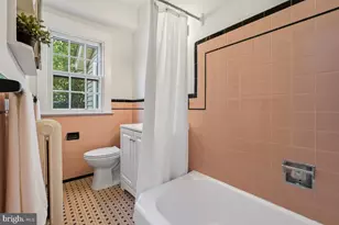 4323 Fessenden St NW, Washington, DC 20016 - Photo 25