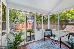 4323 Fessenden St NW, Washington, DC 20016 - Photo 21