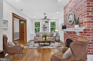 208 12th St SE, Washington, DC 20003 - Photo 9