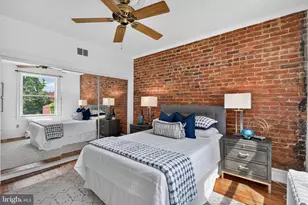 208 12th St SE, Washington, DC 20003 - Photo 25