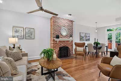 208 12th Street SE, Washington, DC 20003 - Photo 5