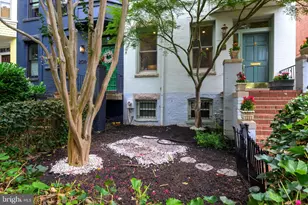 208 12th St SE, Washington, DC 20003 - Photo 3