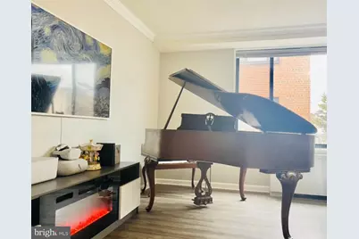 5112 Macarthur Boulevard NW #101, Washington, DC 20016 - Photo 3