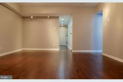 2405 I Street NW #2C, Washington, DC 20037 - Photo 5