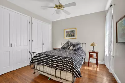 1233 E St SE, Washington, DC 20003 - Photo 21