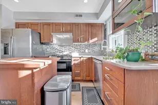 639 20th St NE, Washington, DC 20002 - Photo 5