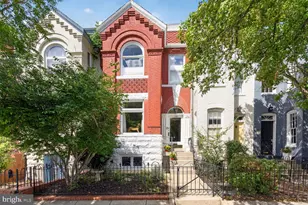 138 D St SE, Washington, DC 20003 - Photo 1