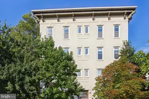 676 4th St NE, Washington, DC 20002 - Photo 1