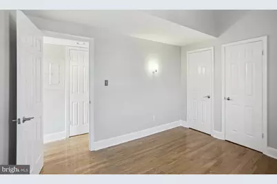 676 4th Street NE #402, Washington, DC 20002 - Photo 11