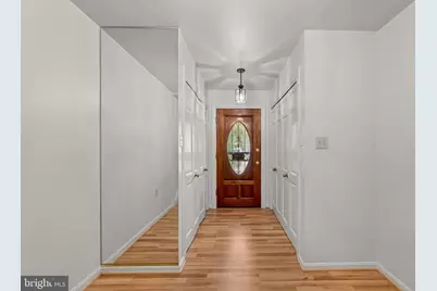 605 H Street SW, Washington, DC 20024 - Photo 5