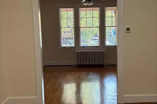 2218 NW Tunlaw Road NW, Washington, DC 20007 - Photo 5