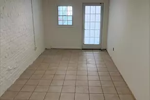 2218 NW Tunlaw Road NW, Washington, DC 20007 - Photo 17