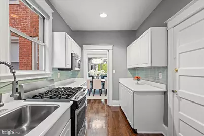 1202 Irving Street NW, Washington, DC 20010 - Photo 21
