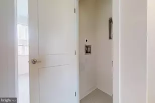 4910 East Capitol NE, Washington, DC 20019 - Photo 7