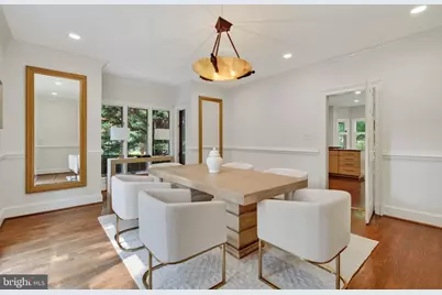5430 Chevy Chase Parkway NW, Washington, DC 20015 - Photo 13