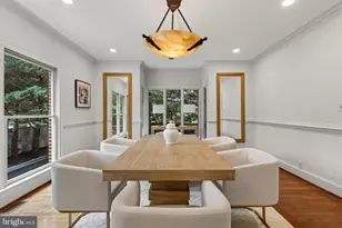 5430 Chevy Chase Pkwy NW, Washington, DC 20015 - Photo 11
