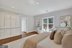 5430 Chevy Chase Pkwy NW, Washington, DC 20015 - Photo 25