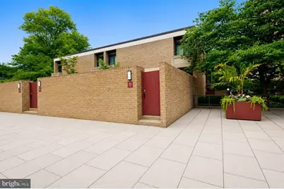 482 M Street SW, Washington, DC 20024 - Photo 3
