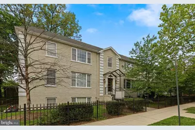 1400 Longfellow Street NW #202, Washington, DC 20011 - Photo 1