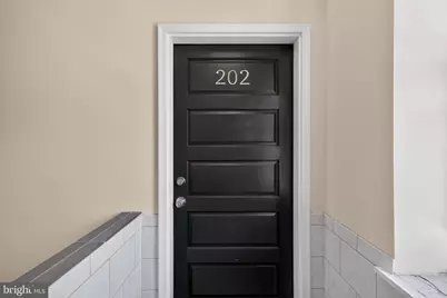 1400 Longfellow Street NW #202, Washington, DC 20011 - Photo 3