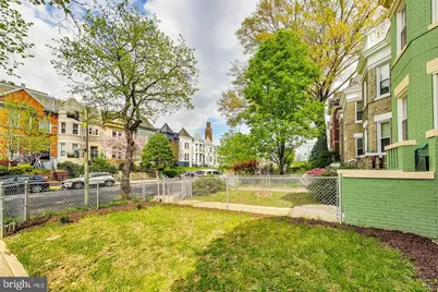 137 R Street NE, Washington, DC 20002 - Photo 3