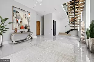 4509 Foxhall Cres NW, Washington, DC 20007 - Photo 3